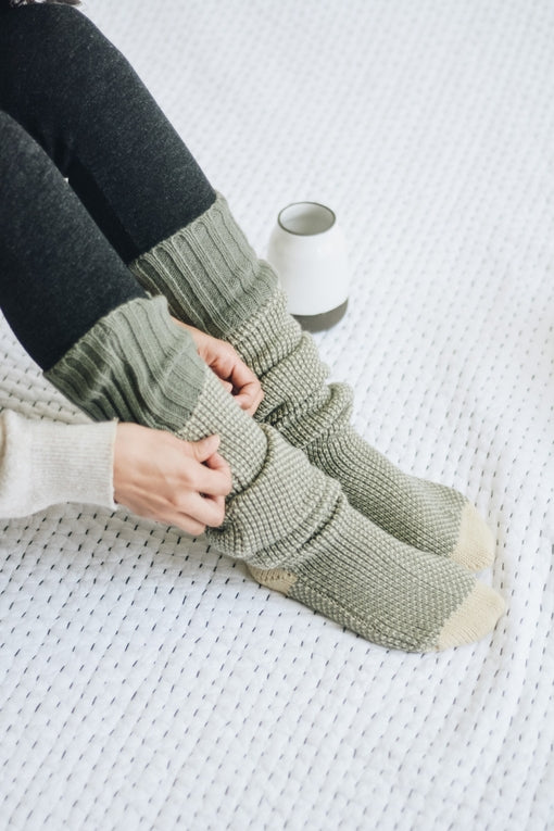 Open Work Two-Tone Lounge Socks - Mint