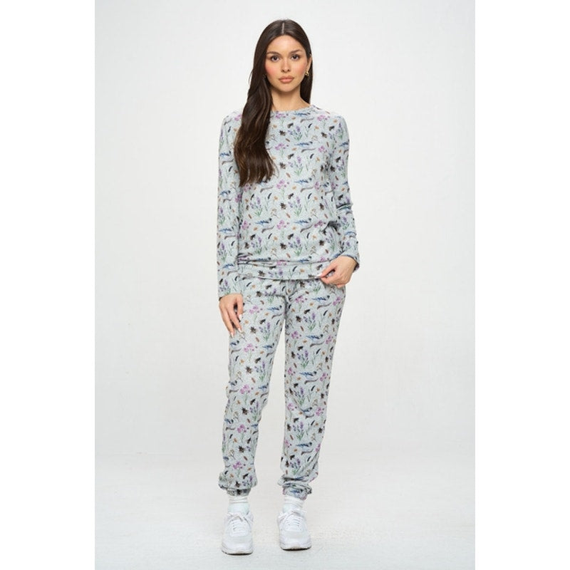 Top tipo jersey de manga larga con cuello redondo y estampado floral de pájaros y abejas