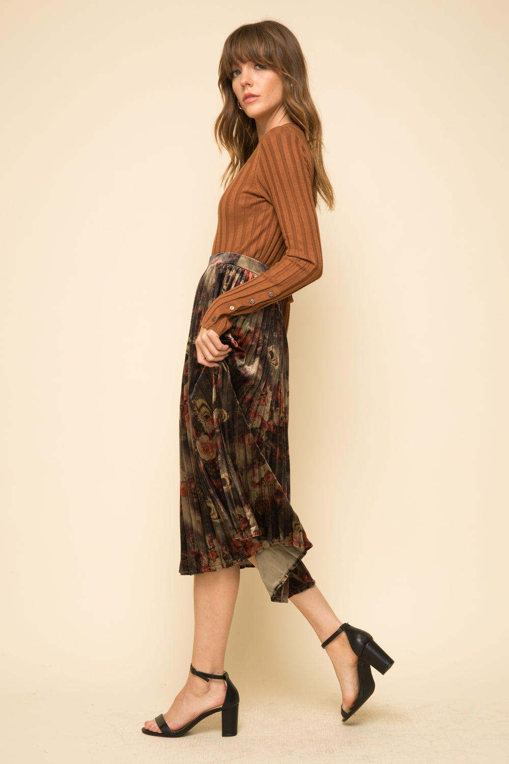 Floral Velvet Pleated Skirt - Wild Luxe Boutique