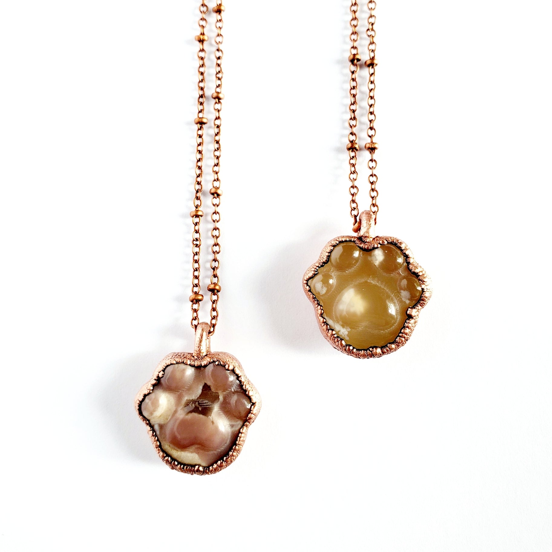 Flower Agate Paw Print Necklace - Wild Luxe Boutique