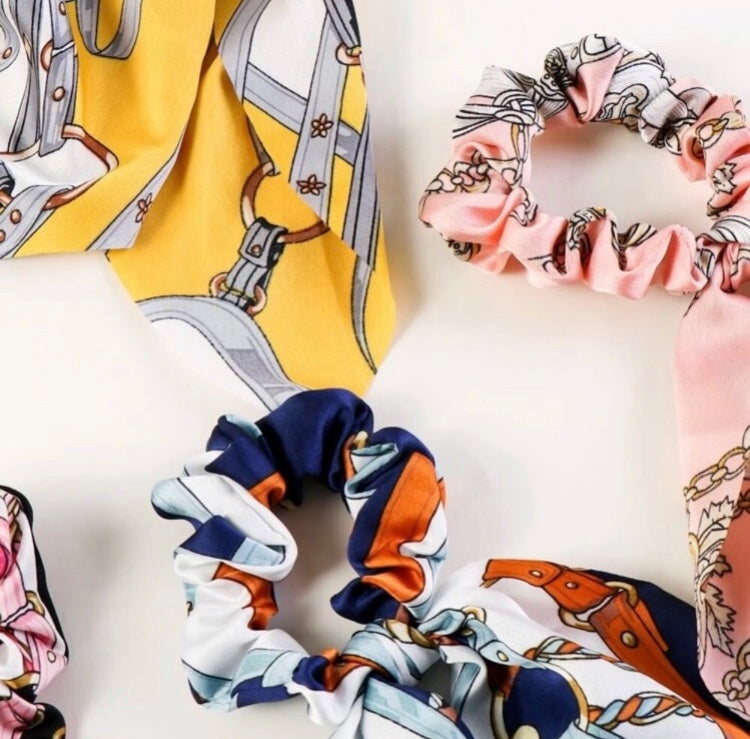 Chain Print Scrunchie Scarf - Wild Luxe Boutique