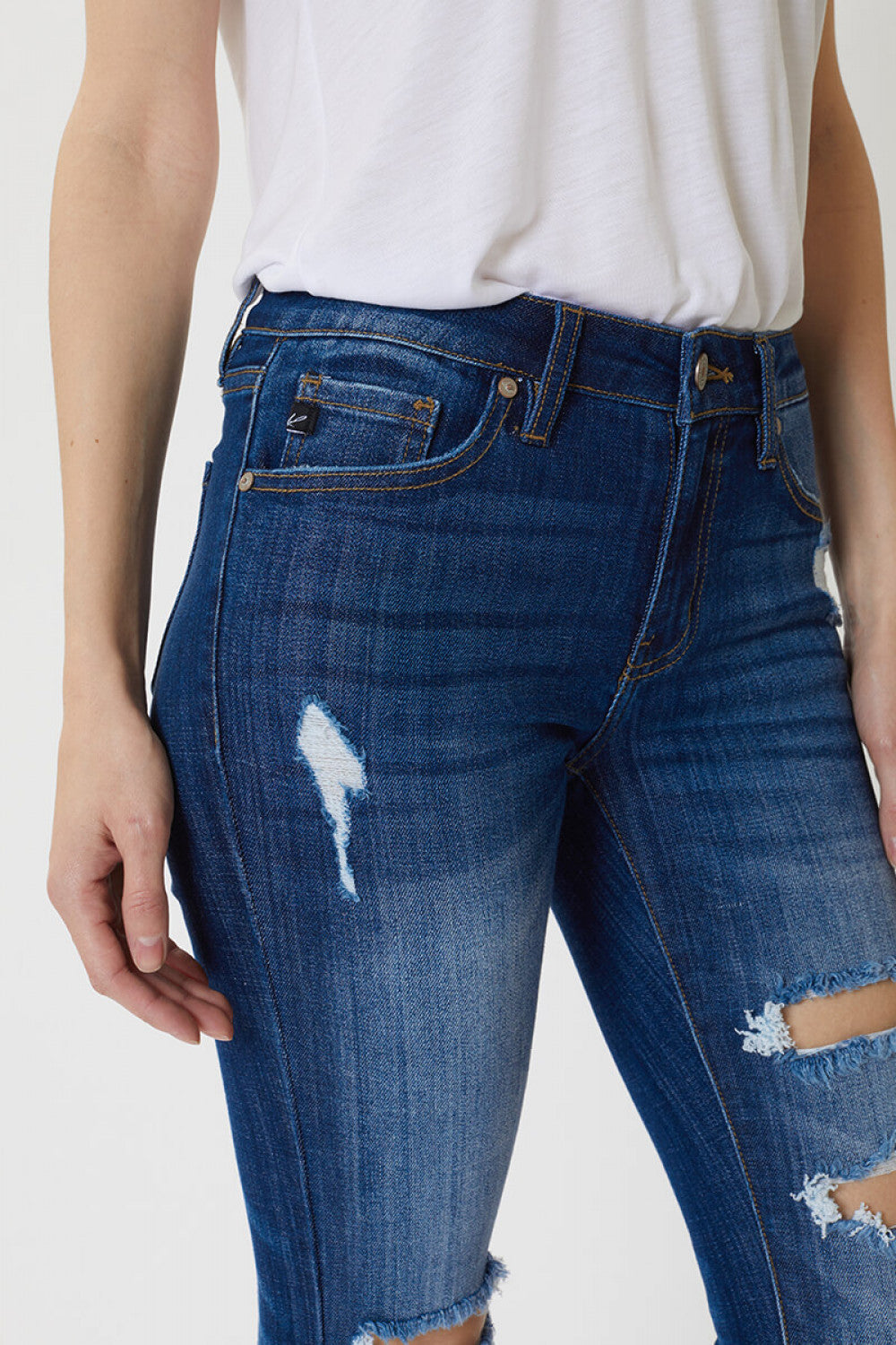 Emma Distressed Frayed Skinny Jeans - Wild Luxe Boutique