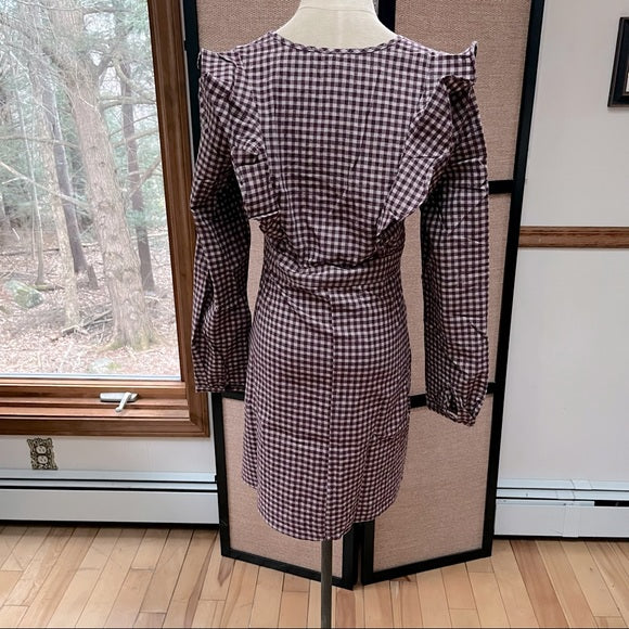 Le Lis Gingham Checked Ruffle Dress