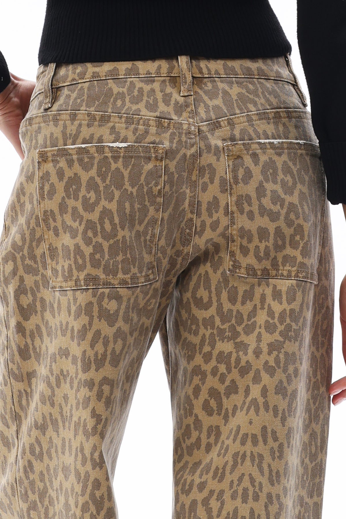 Leopard Print Relaxed Straight Jeans