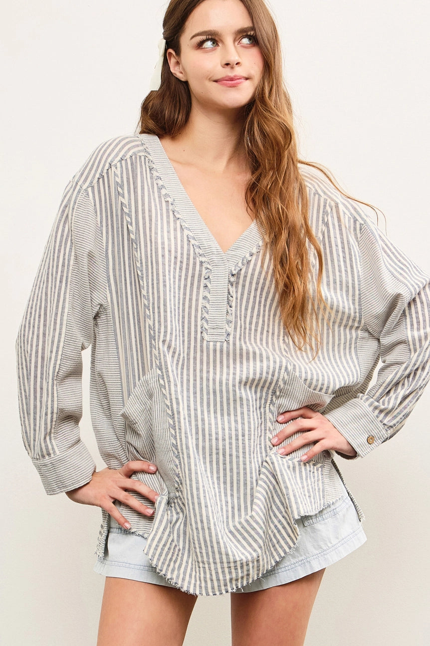 Patch Pocket Cotton V-Neck Top