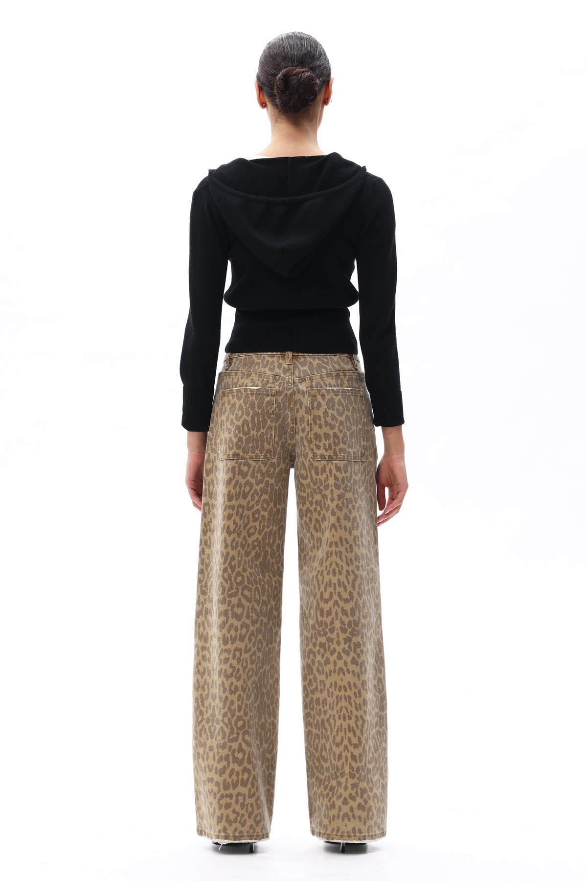 Leopard Print Relaxed Straight Jeans