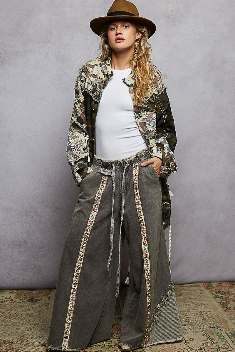 Contrast Lace and Patchwork Camo Parka Jacket