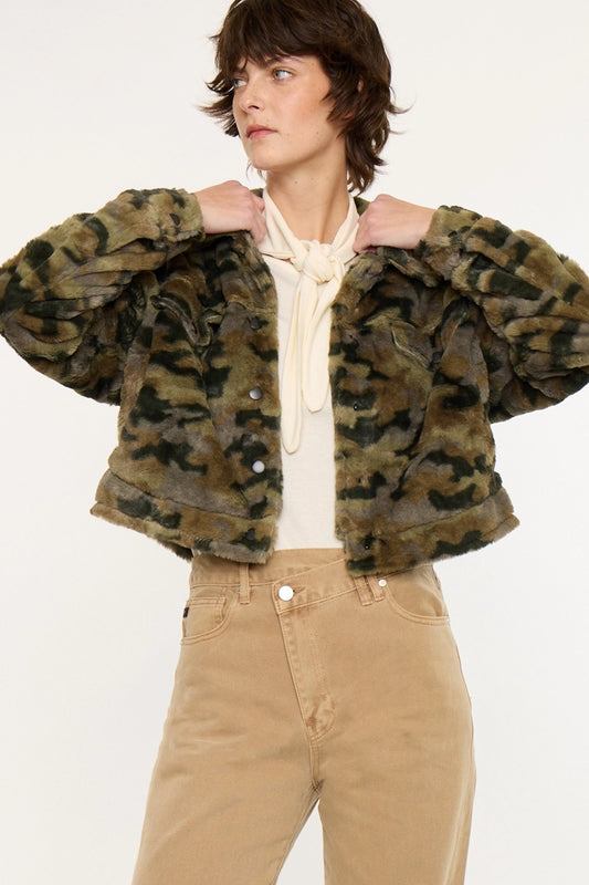 Drop Shoulder Camo Sherpa Jacket