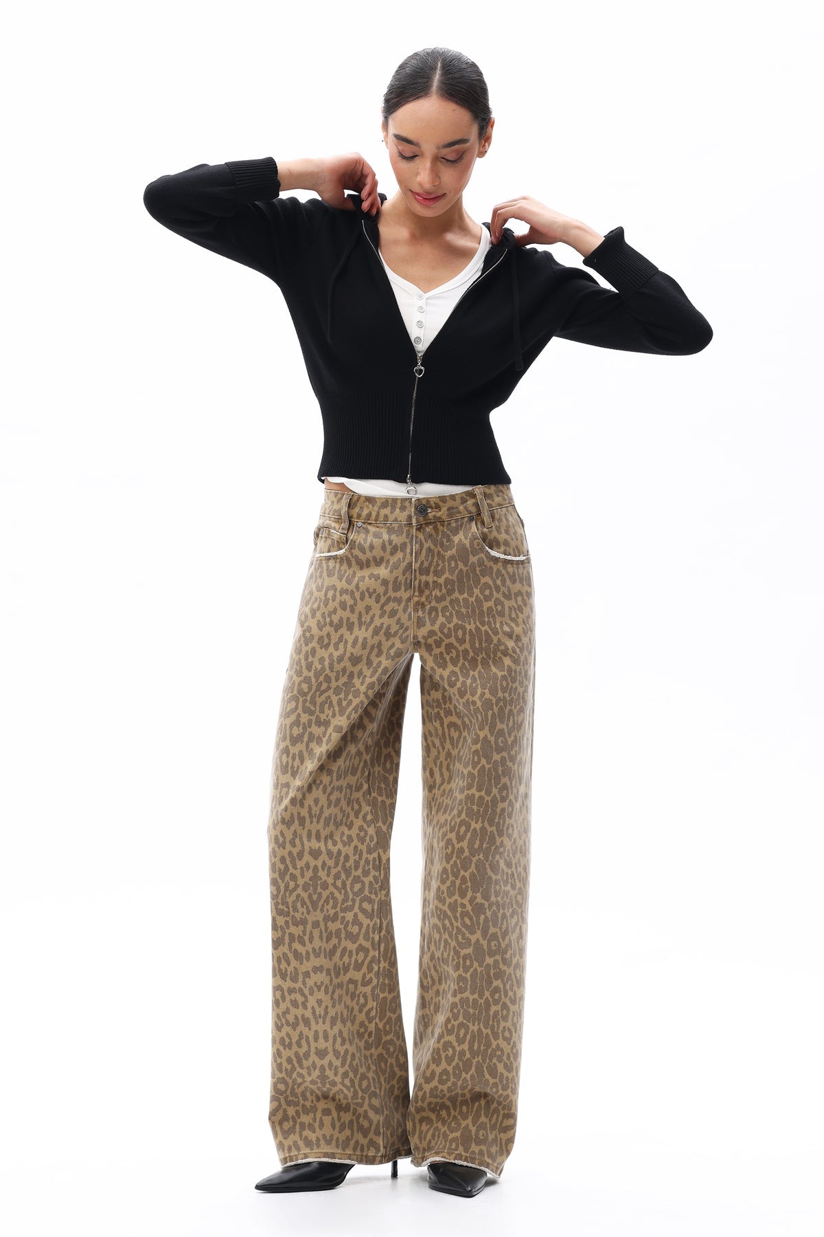 Leopard Print Relaxed Straight Jeans