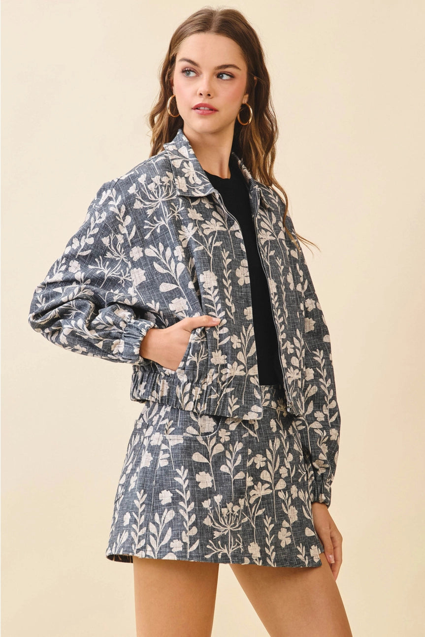 Botanical Print Pointed Collar Cropped Jacket