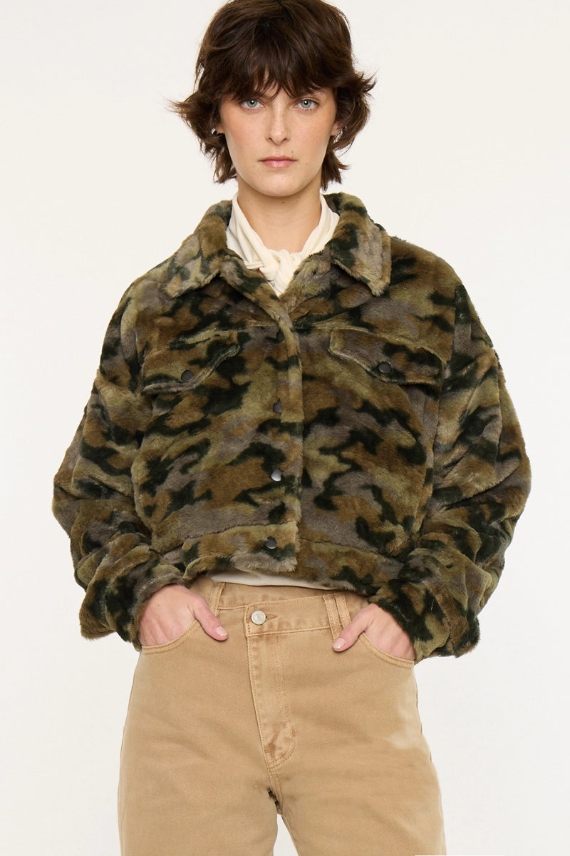 Drop Shoulder Camo Sherpa Jacket