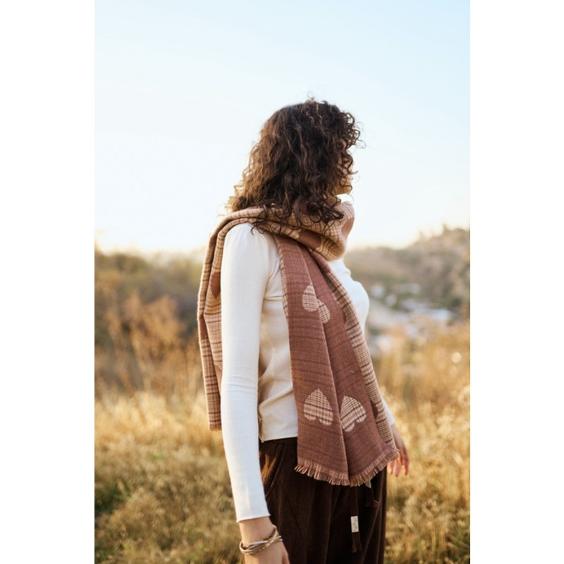 Brown Heart Print Plaid Scarf with Raw Edge