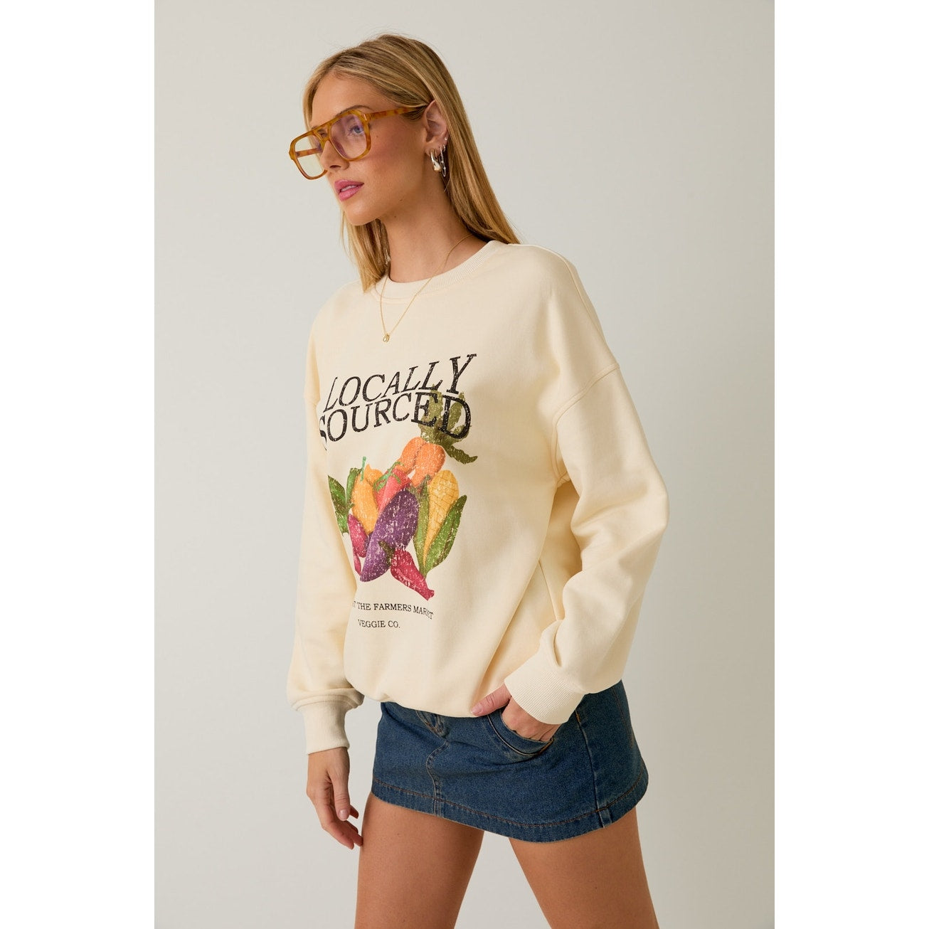 Veggies Graphic Print Crew Sweatshirt