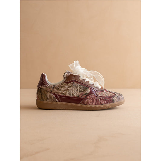 The Dalia Mauve Tapestry Lace Up Sneaker