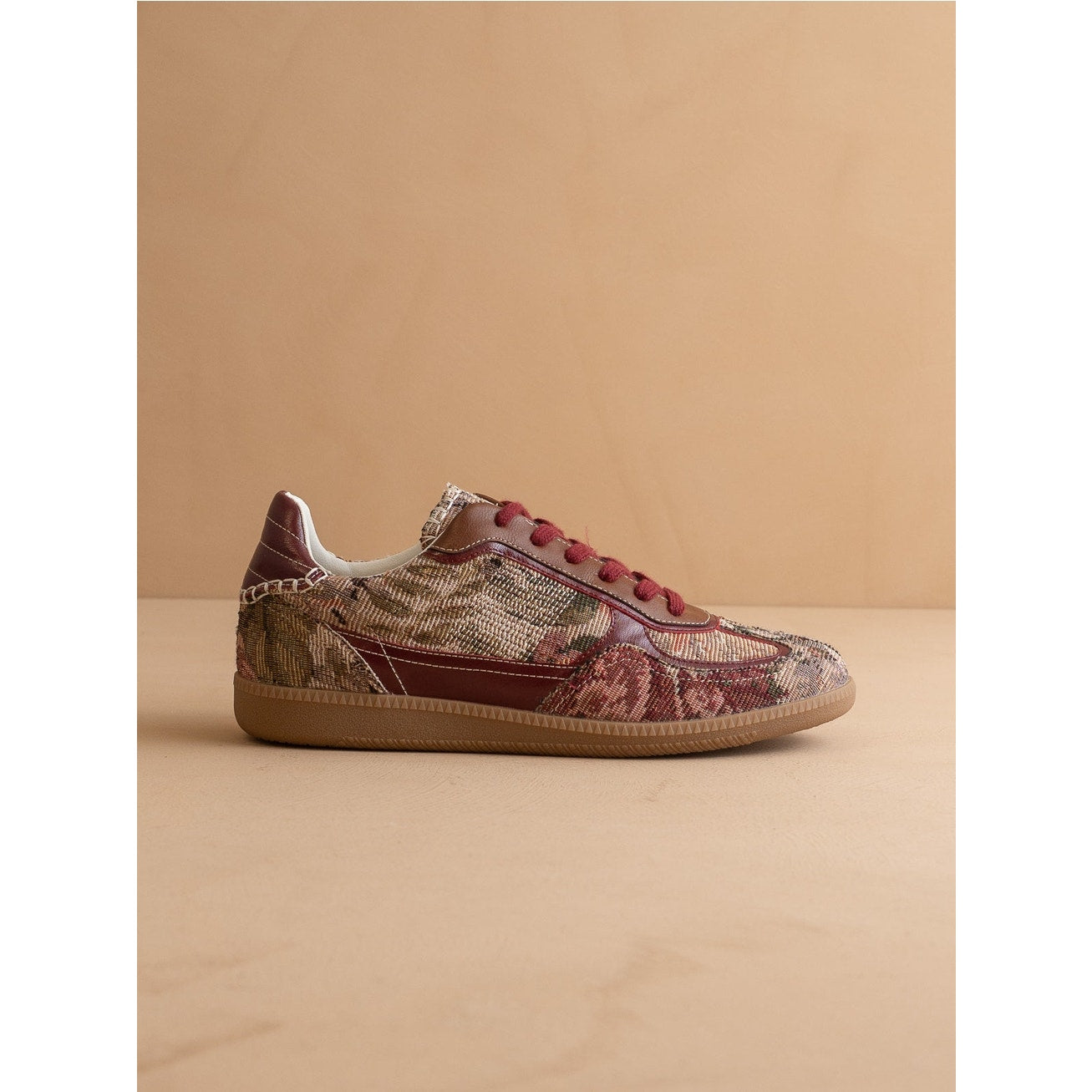 The Dalia Mauve Tapestry Lace Up Sneaker