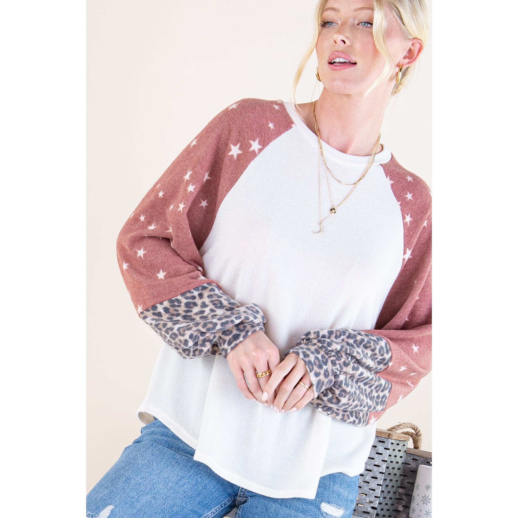 Star & Leopard Print Sleeves Top - Wild Luxe Boutique
