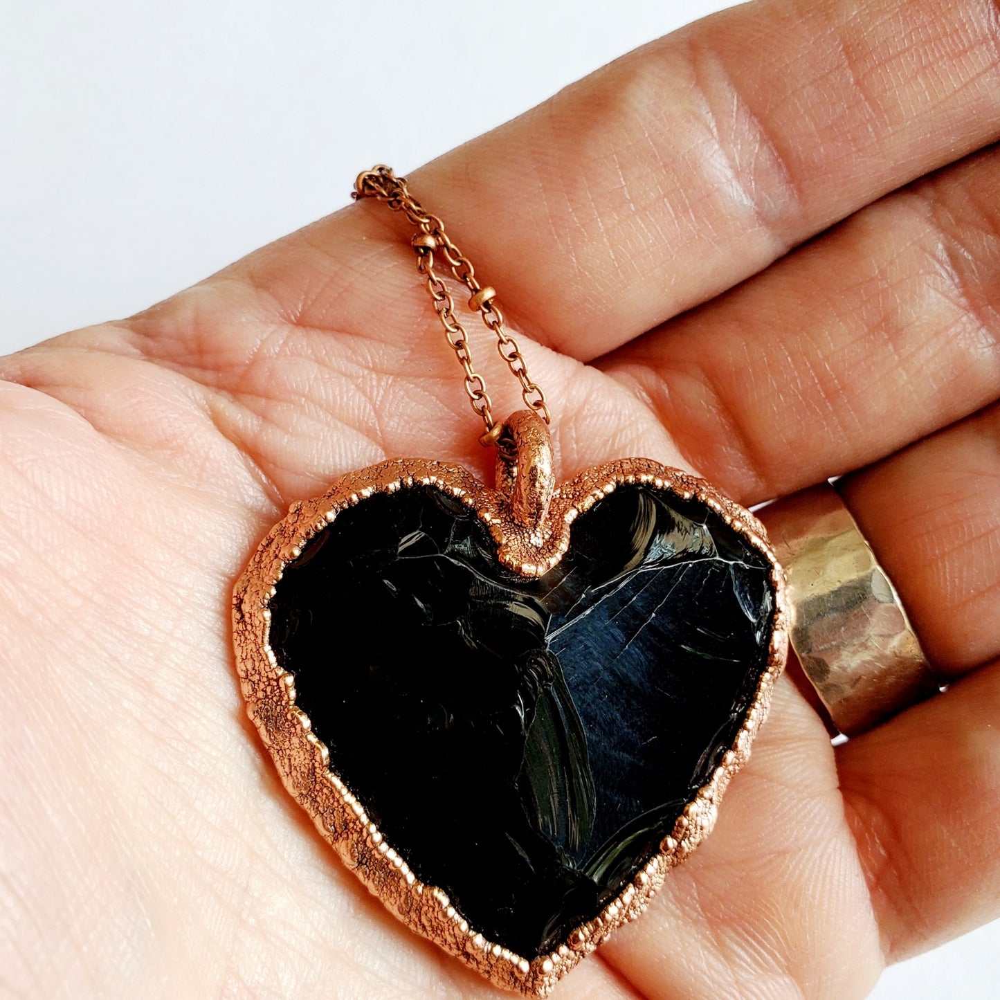 Knapped Obsidian Heart Necklace - Wild Luxe Boutique