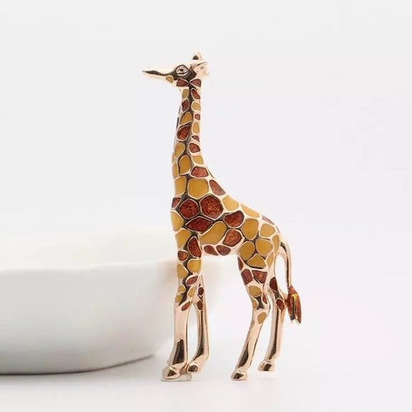 Enamel Giraffe Brooch Pin - Wild Luxe Boutique